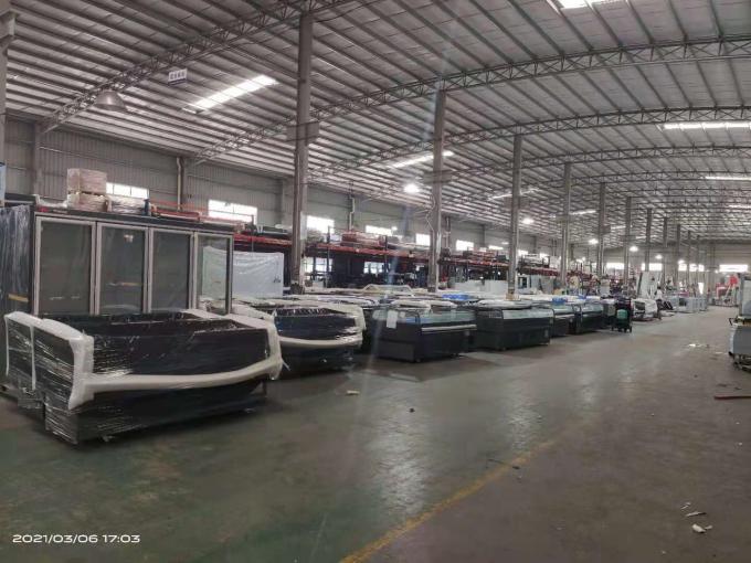 Guangzhou Yixue Commercial Refrigeration Equipment Co., Ltd. خط إنتاج المصنع 5